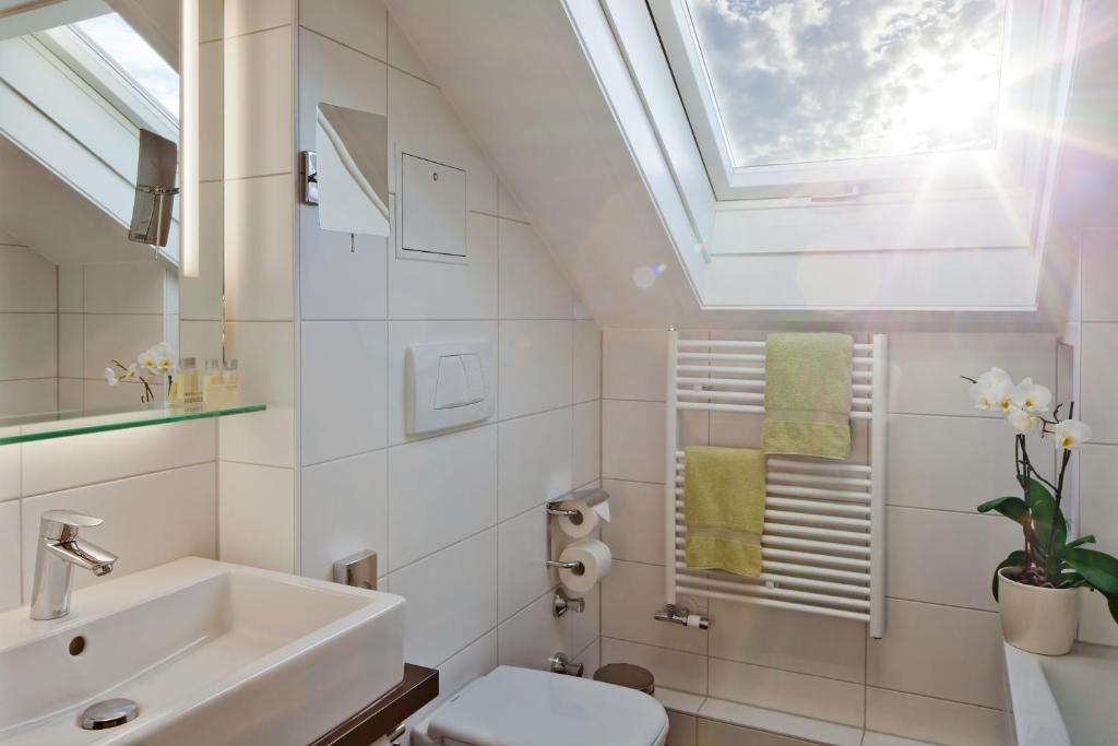 Hotel Konradshof Seewald Ruang foto